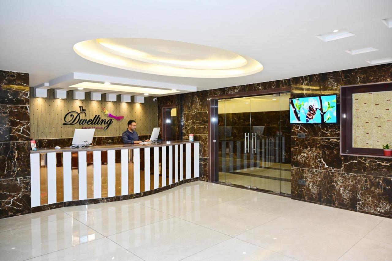 The Dwelling Inn Greater Noida Exterior photo